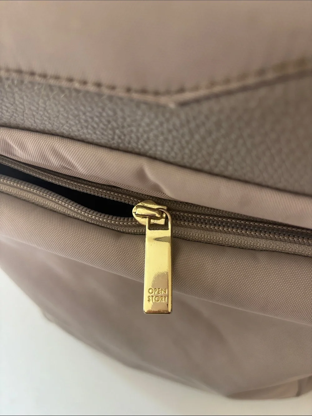 Neutral Gray Women's Backpack with Multiple Pockets